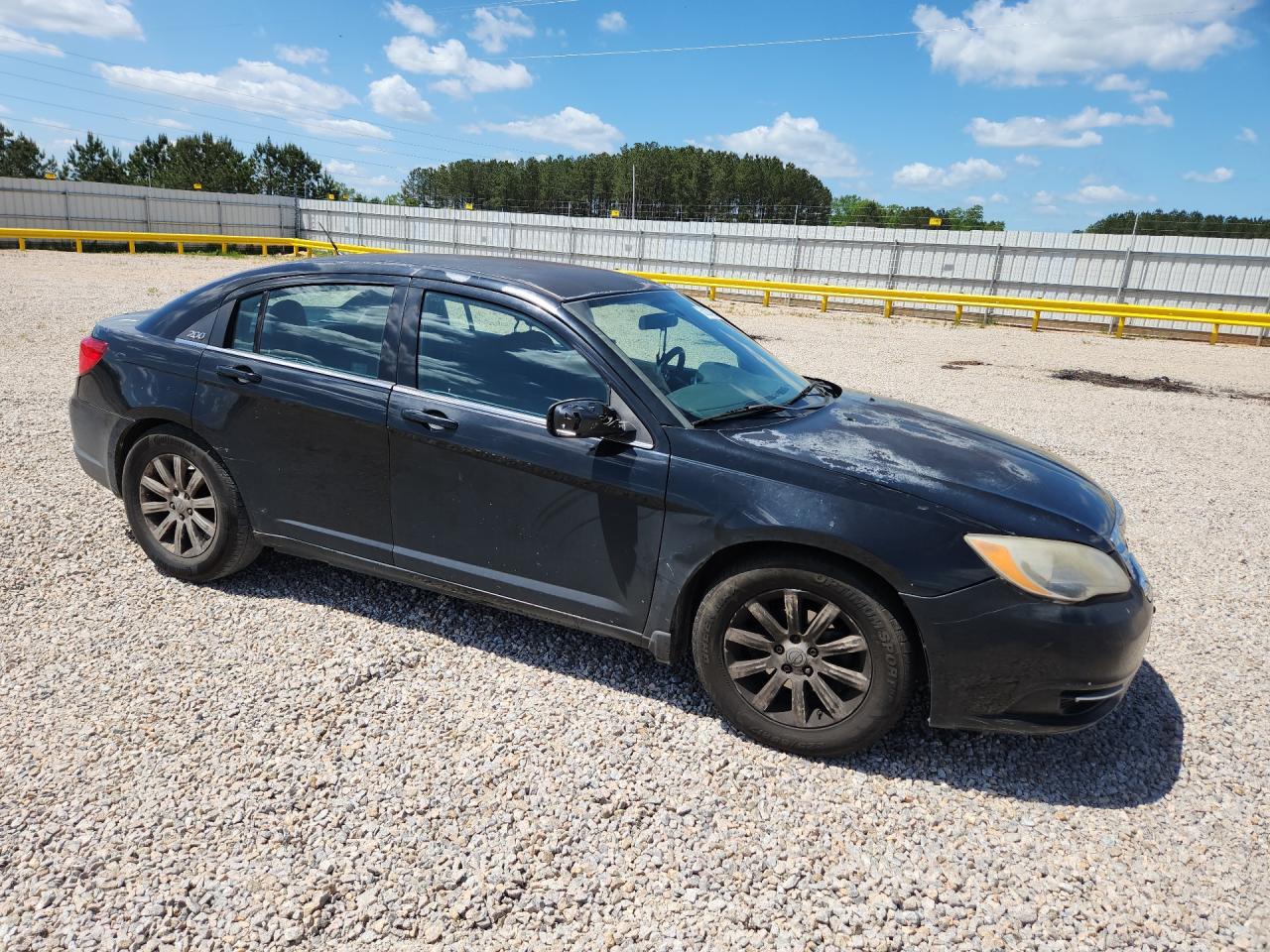 2013 CHRYSLER 200 TOURING photo 10