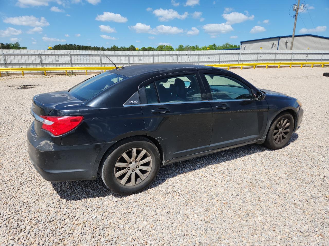2013 CHRYSLER 200 TOURING photo 7