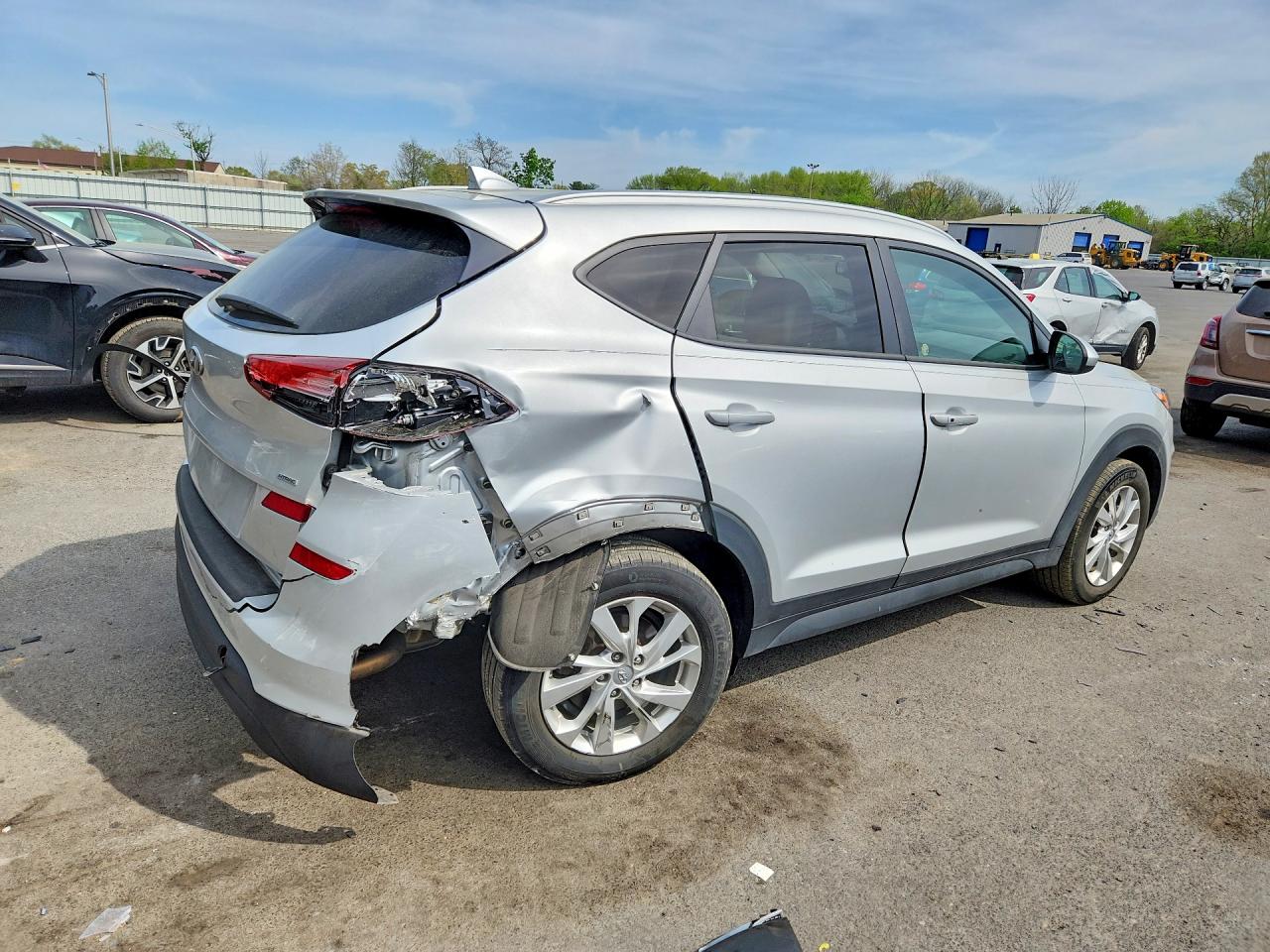2019 HYUNDAI TUCSON VALUE photo 5