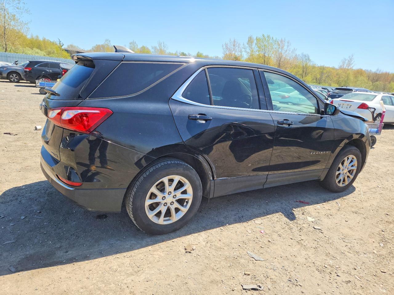 2018 CHEVROLET EQUINOX LT photo 3