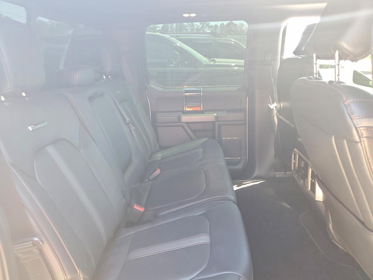 2022 FORD F350 SUPER DUTY photo 28