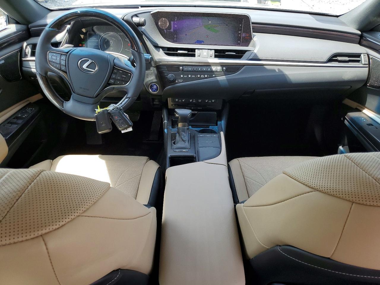 2020 LEXUS ES 300H ULTRA LUXURY photo 22