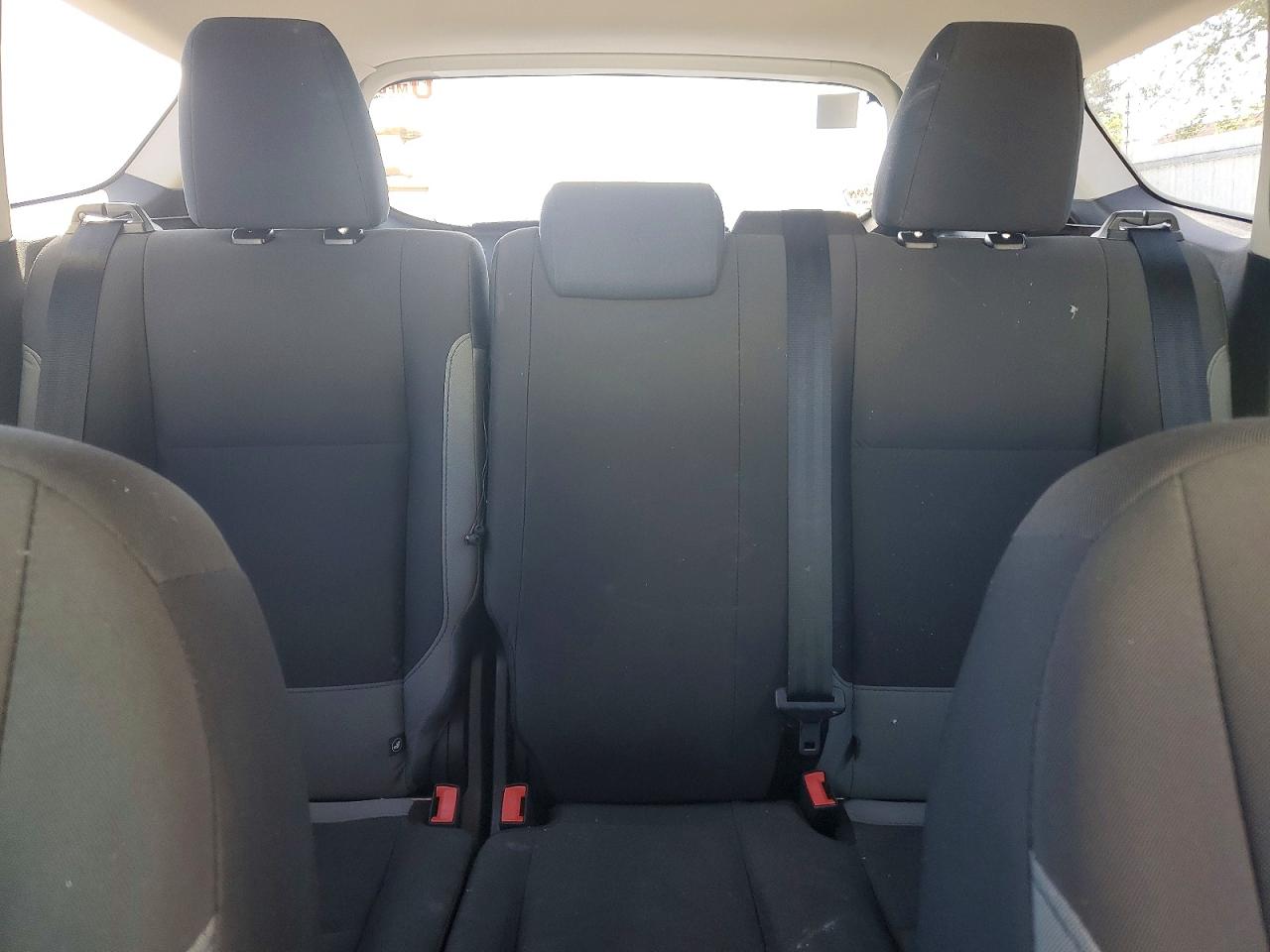 2016 FORD ESCAPE S photo 19