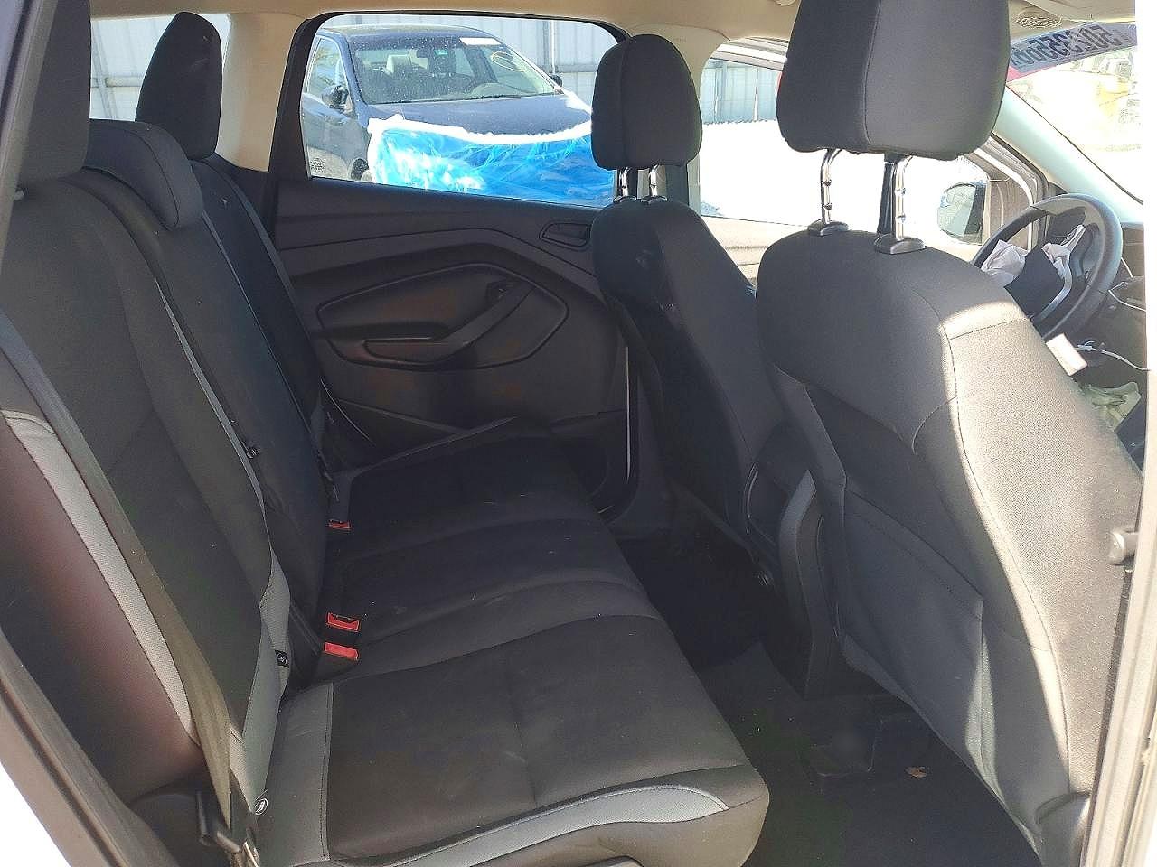 2016 FORD ESCAPE S photo 21