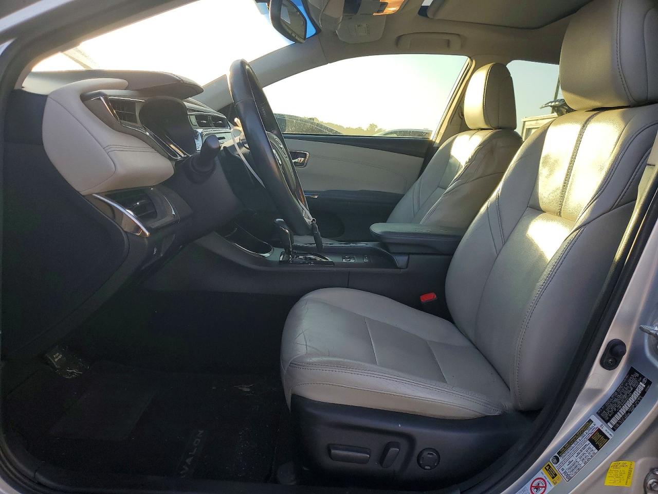 2013 TOYOTA AVALON XLE TOURING photo 7