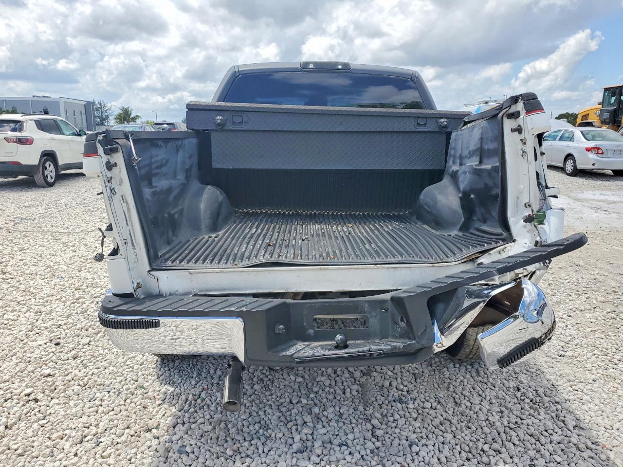 2004 FORD F150 SUPERCREW photo 16