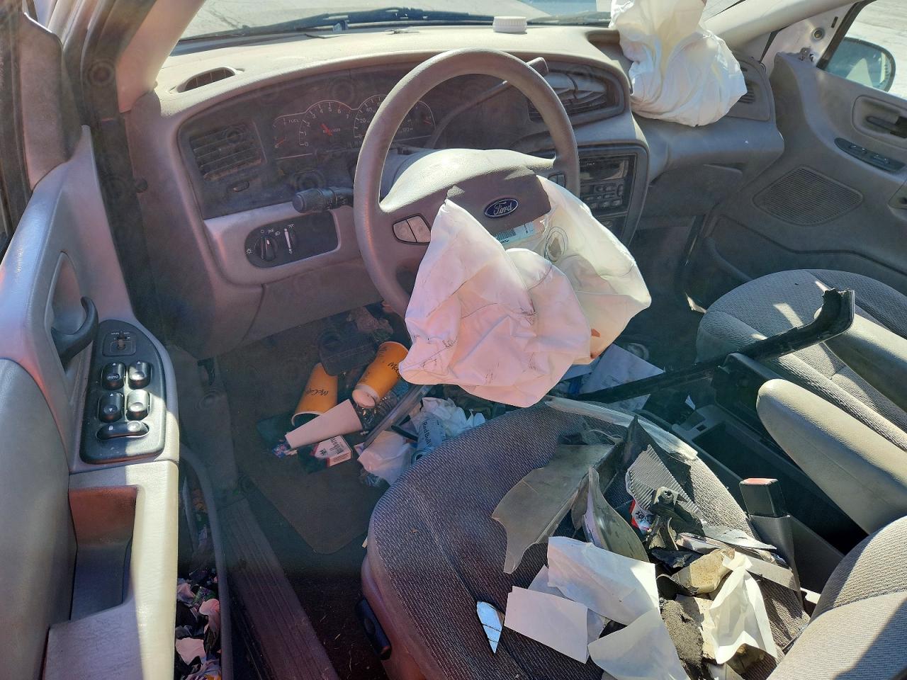 2003 FORD WINDSTAR LX photo 15