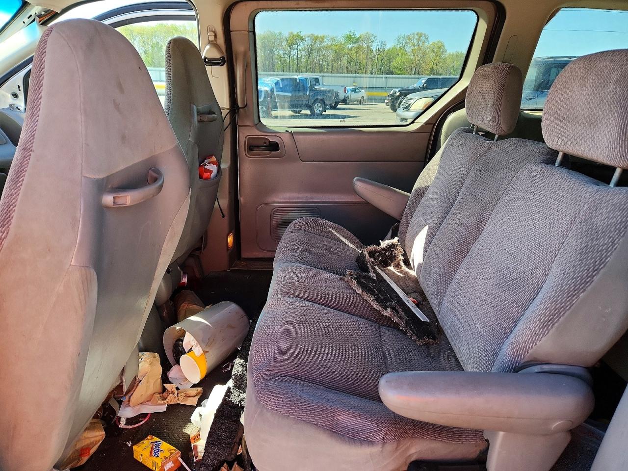 2003 FORD WINDSTAR LX photo 21