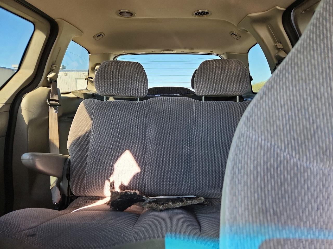 2003 FORD WINDSTAR LX photo 19