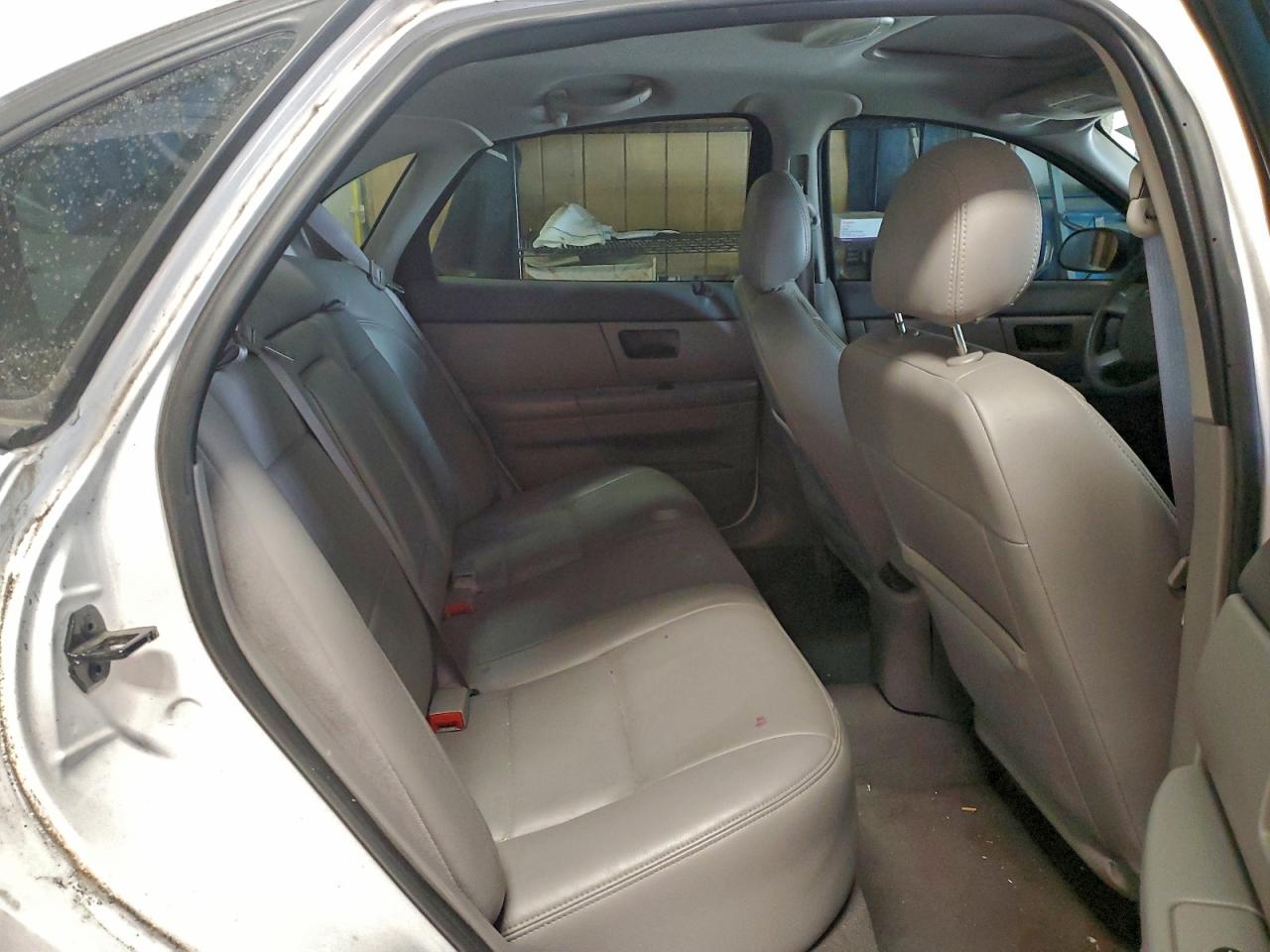 2004 FORD TAURUS SES photo 10