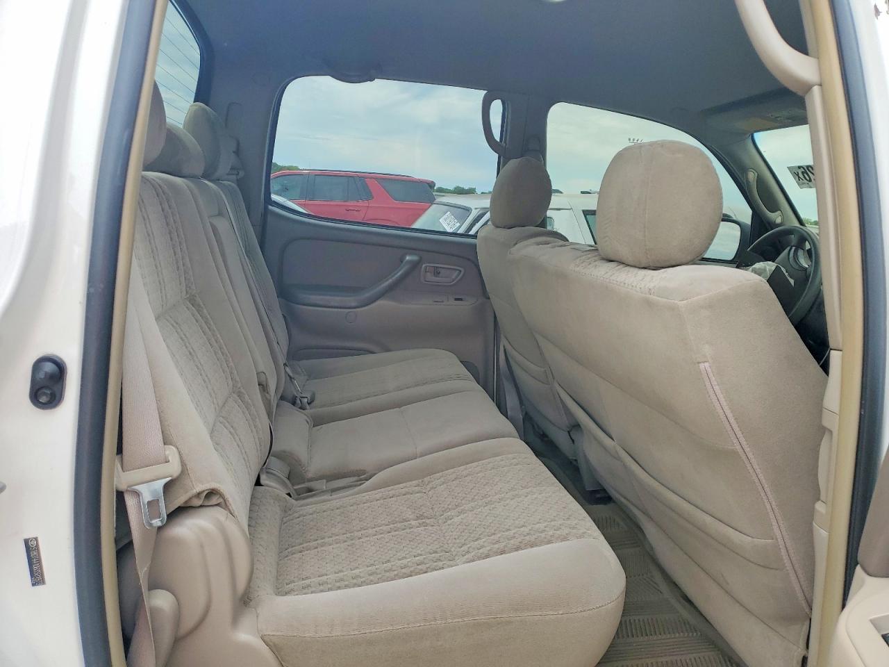 2006 TOYOTA TUNDRA photo 19