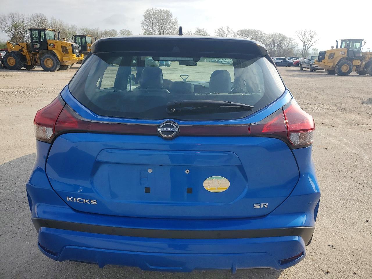 2023 NISSAN KICKS SR photo 11