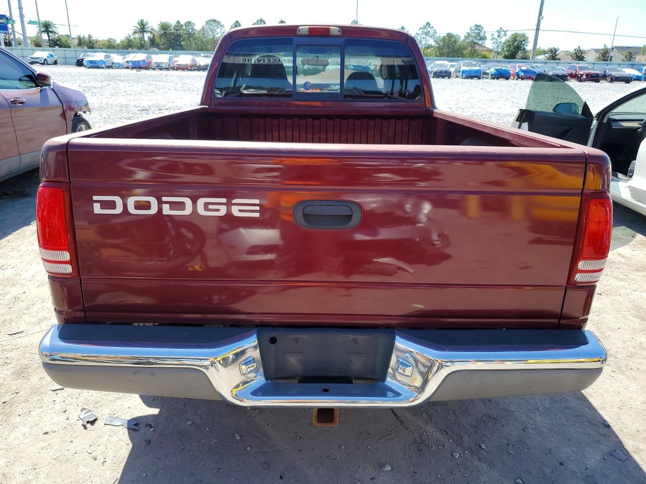 2002 DODGE DAKOTA SLT photo 11
