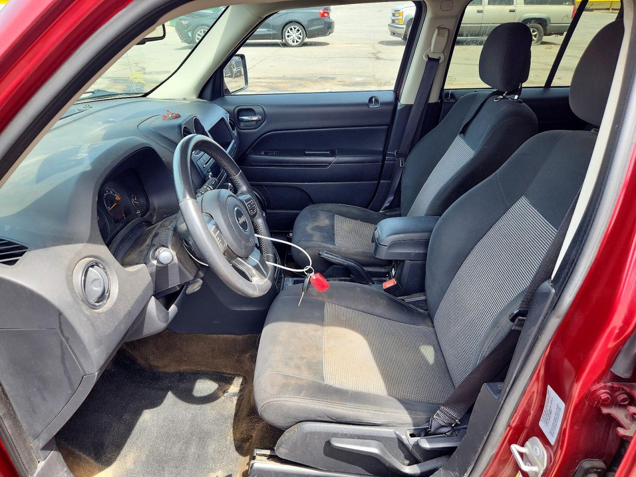 2017 JEEP PATRIOT LATITUDE photo 13