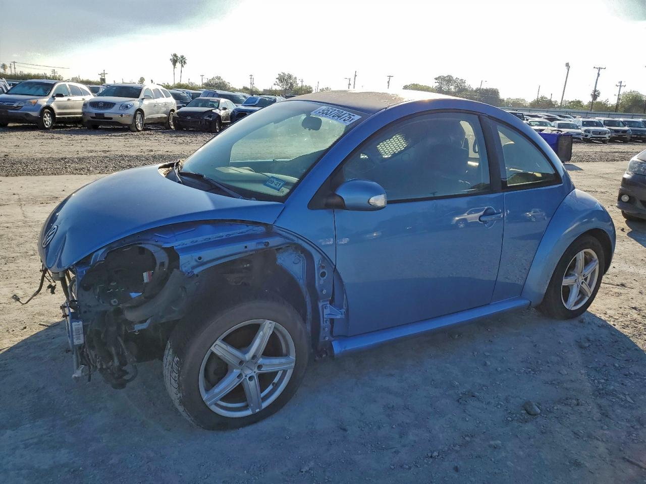 2010 VOLKSWAGEN NEW BEETLE