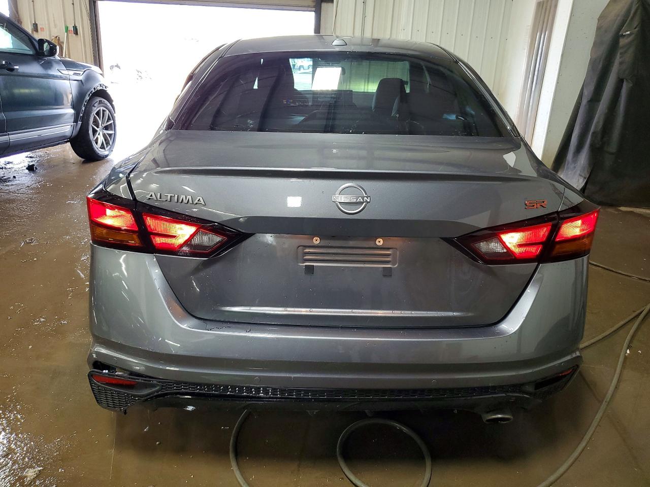 2024 NISSAN ALTIMA SR photo 11