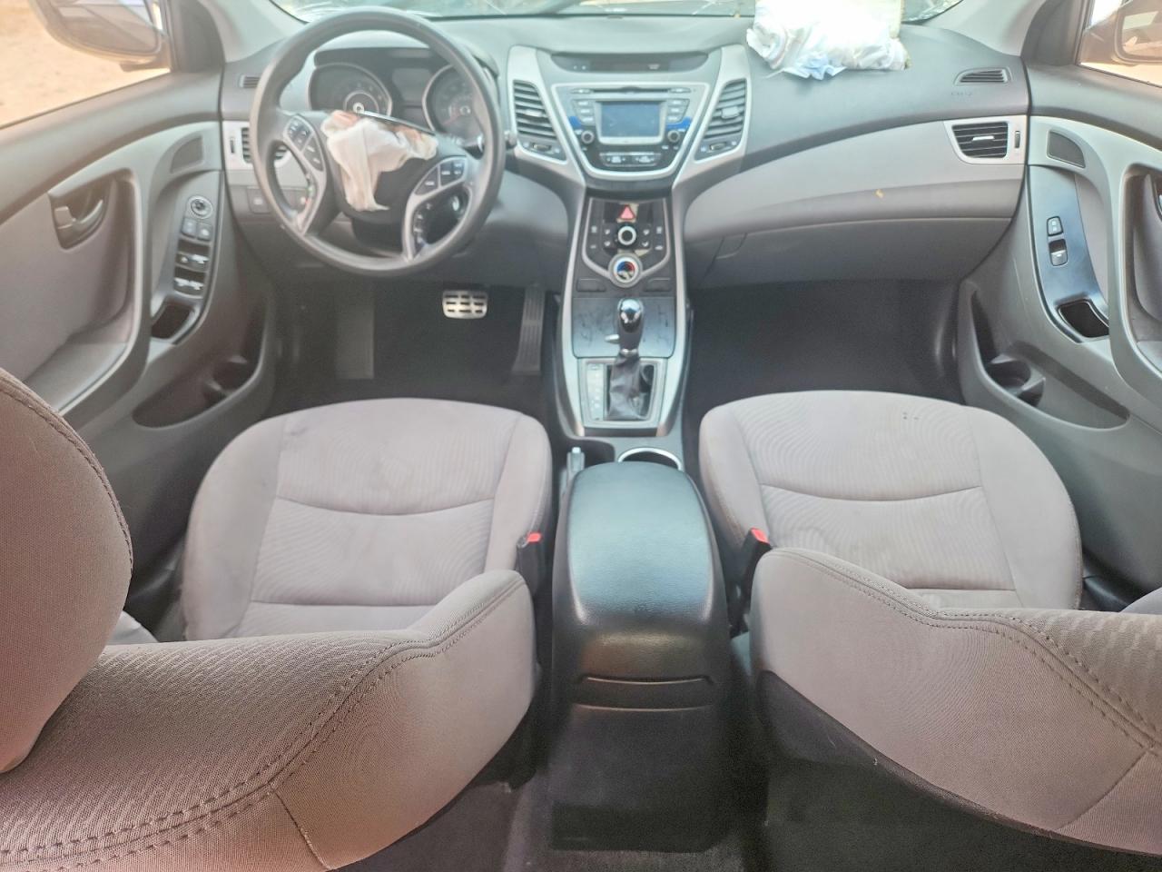 2015 HYUNDAI ELANTRA SE photo 15