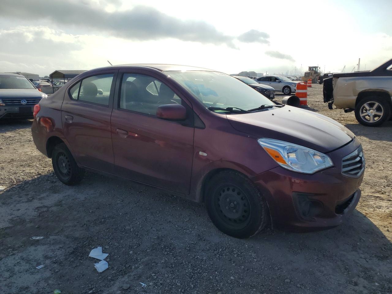 2018 MITSUBISHI MIRAGE photo 7