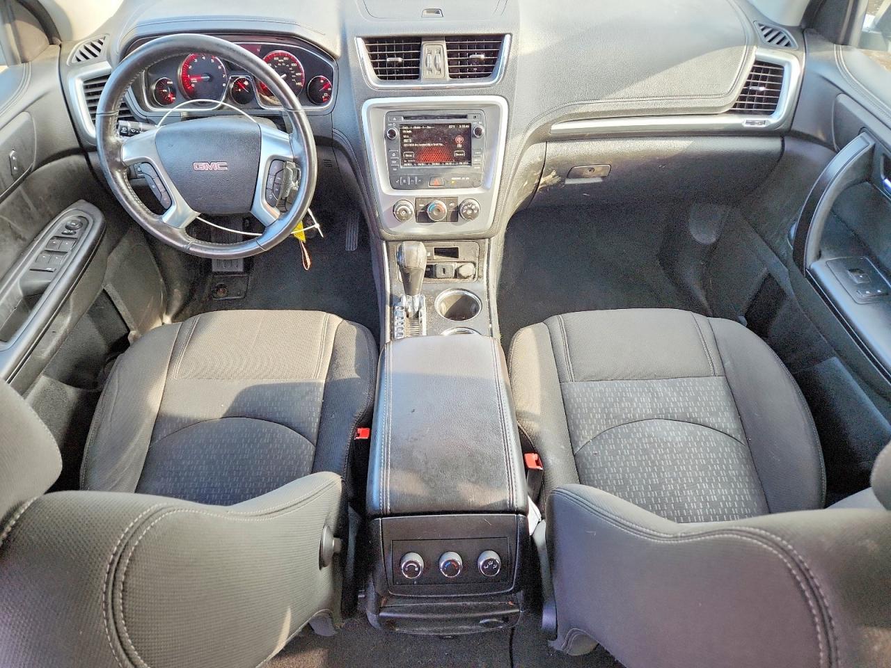 2016 GMC ACADIA SLE photo 8