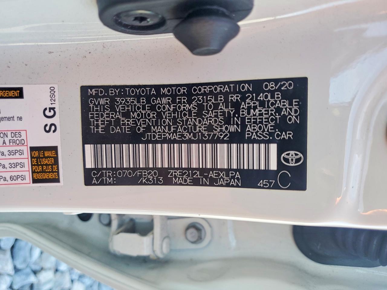 2021 TOYOTA COROLLA LE photo 12