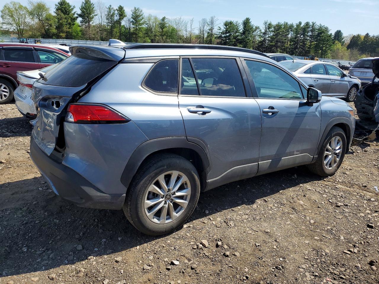 2023 TOYOTA COROLLA CROSS LE photo 7