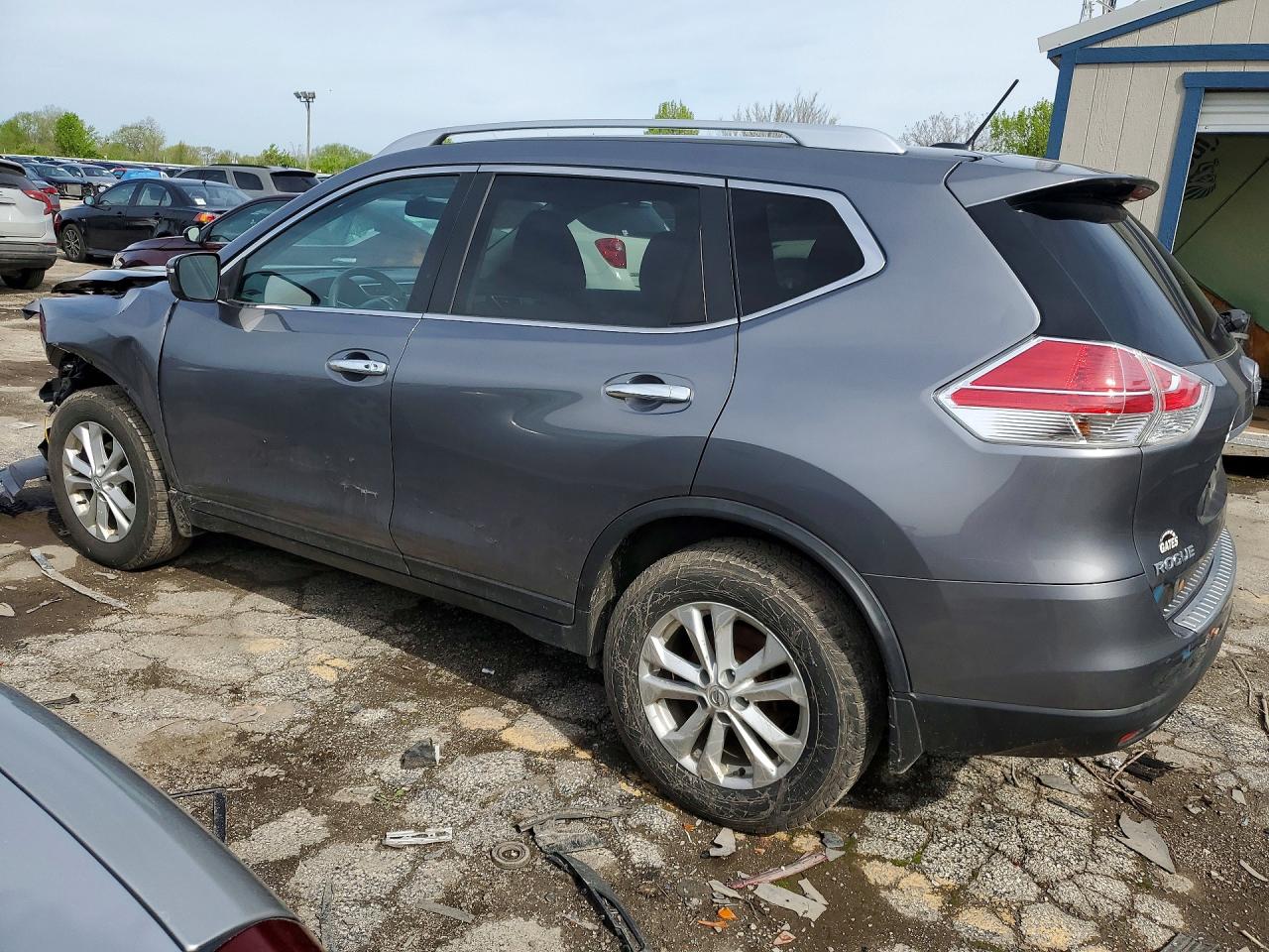 2016 NISSAN ROGUE SV photo 3