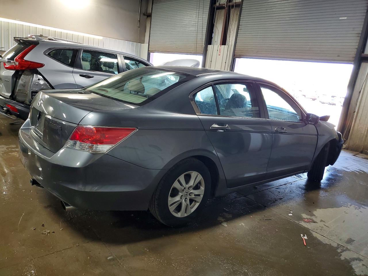 2010 HONDA ACCORD LXP photo 5