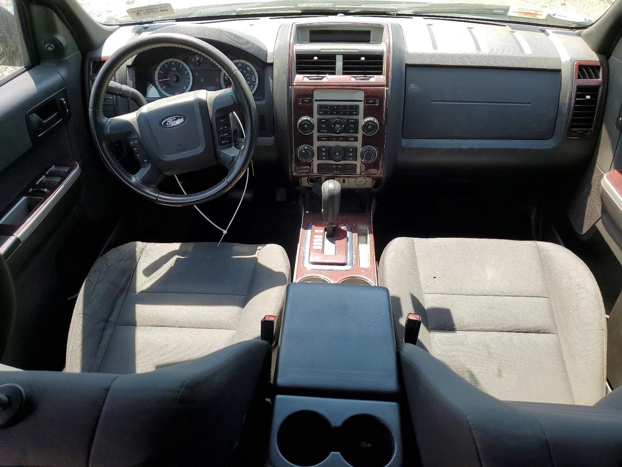 2012 FORD ESCAPE XLT photo 15