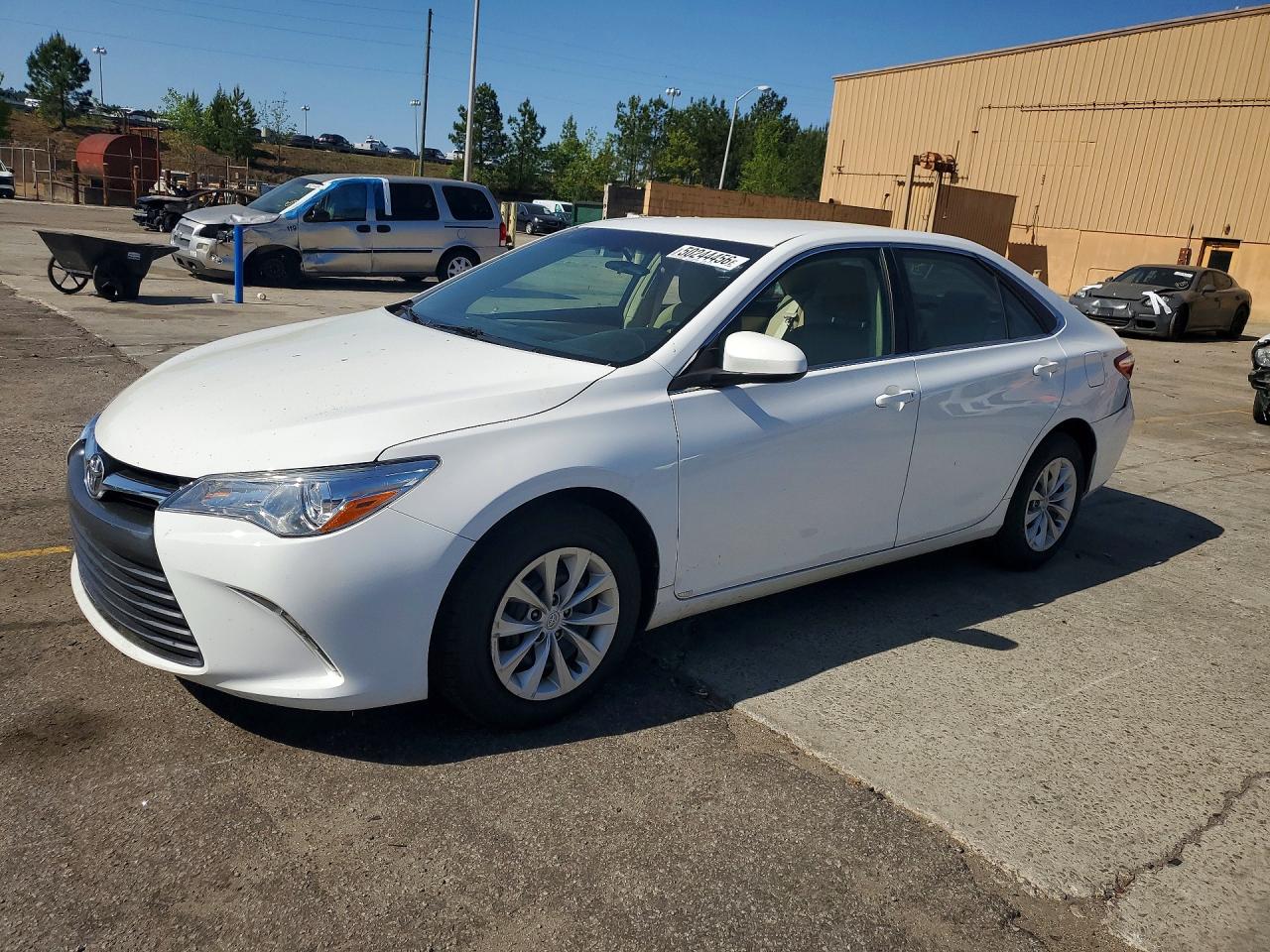 2016 TOYOTA CAMRY