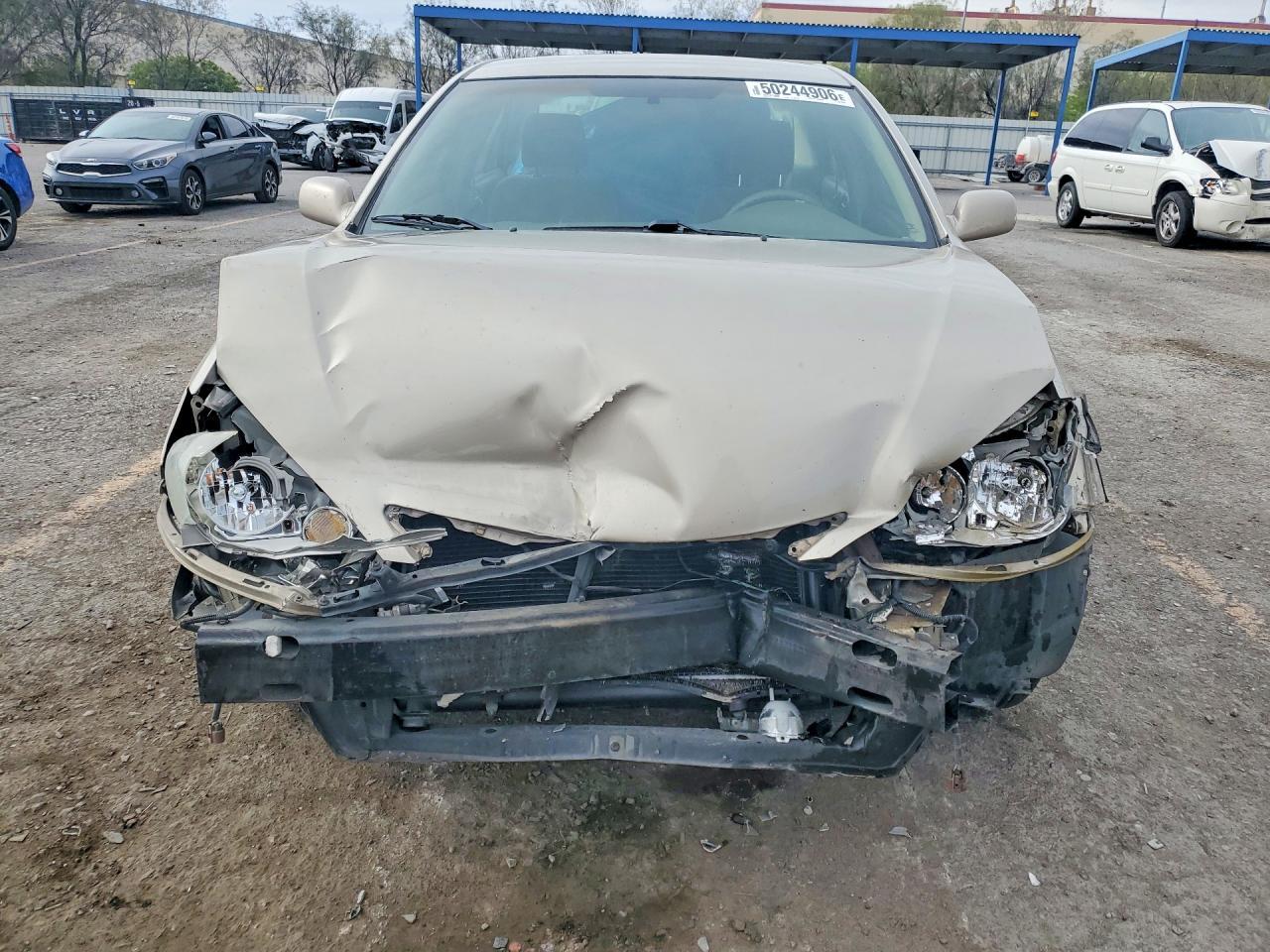 2005 TOYOTA CAMRY LE photo 13