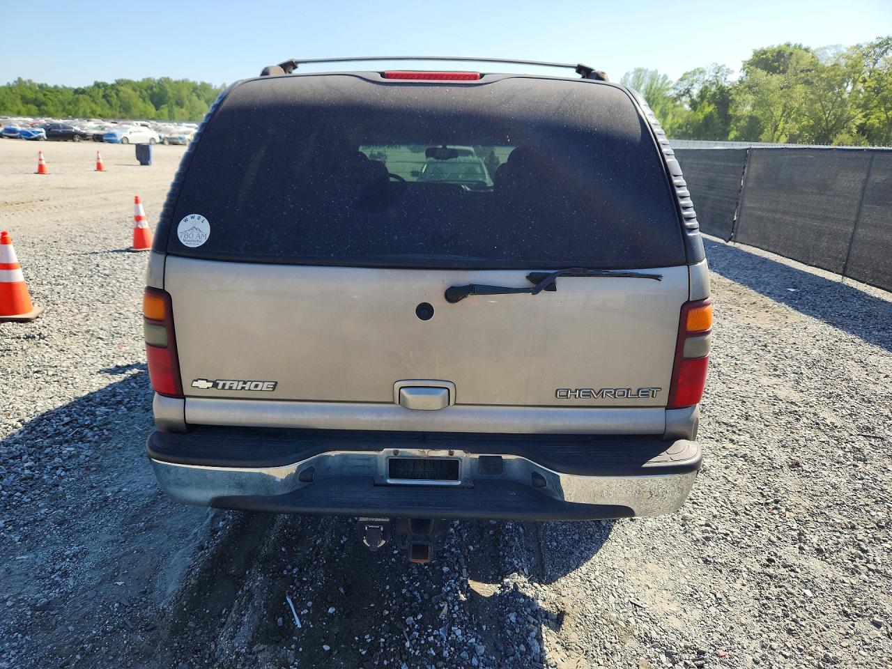 2003 CHEVROLET TAHOE C1500 photo 11
