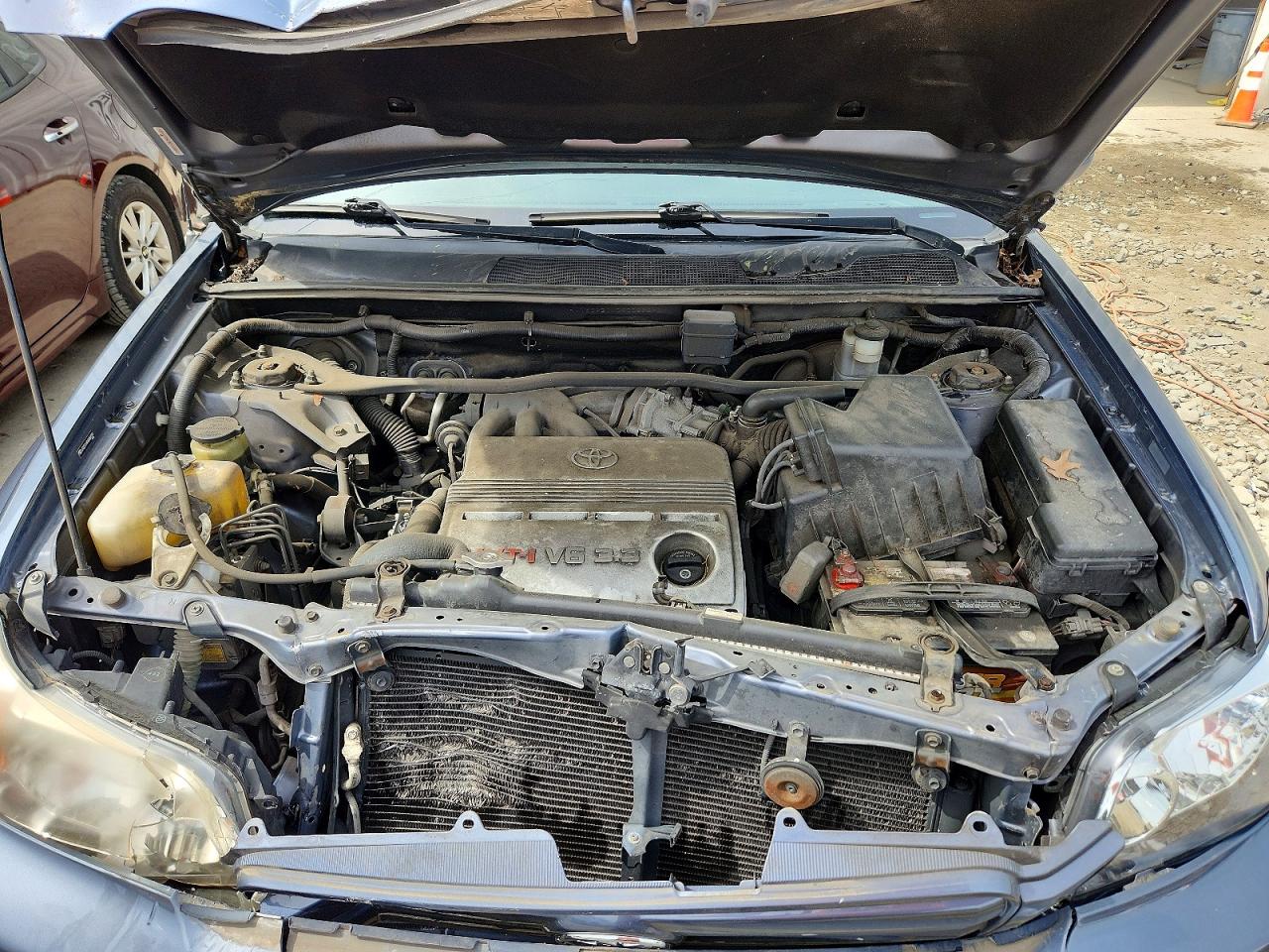 2004 TOYOTA HIGHLANDER BASE photo 21