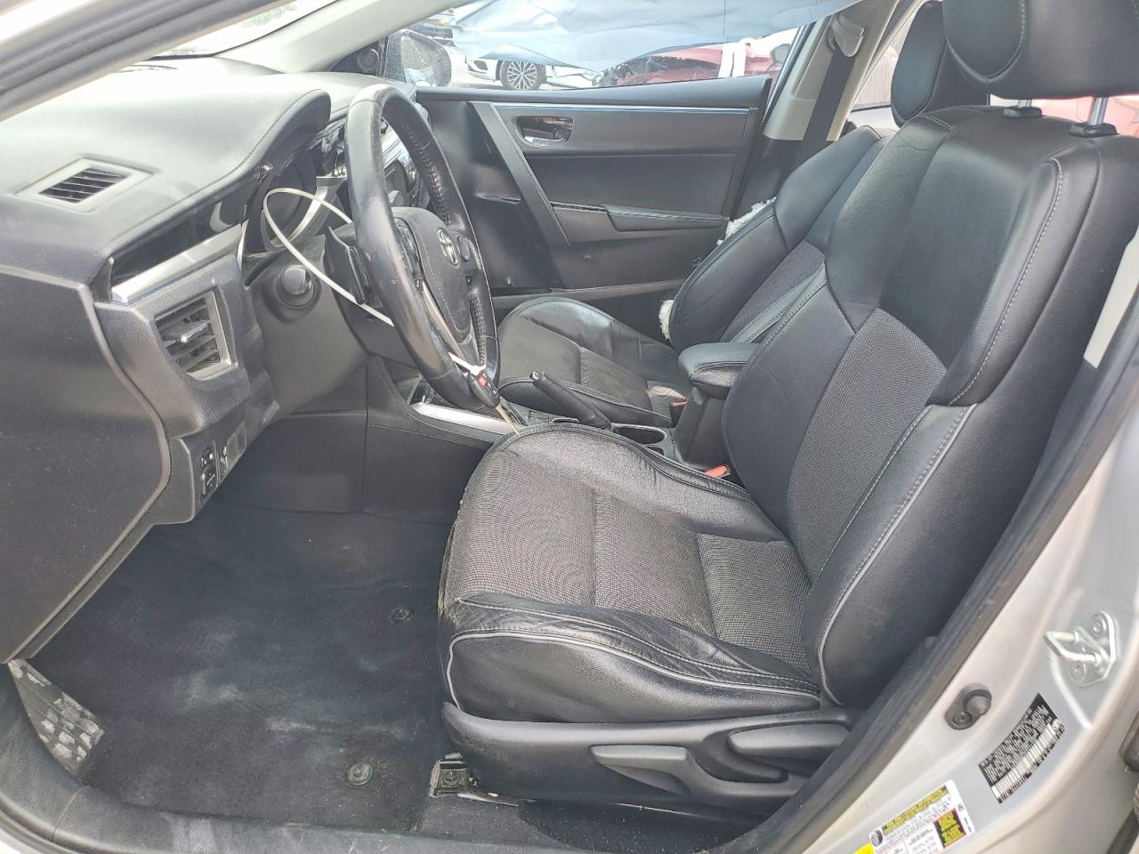 2015 TOYOTA COROLLA S PLUS photo 7