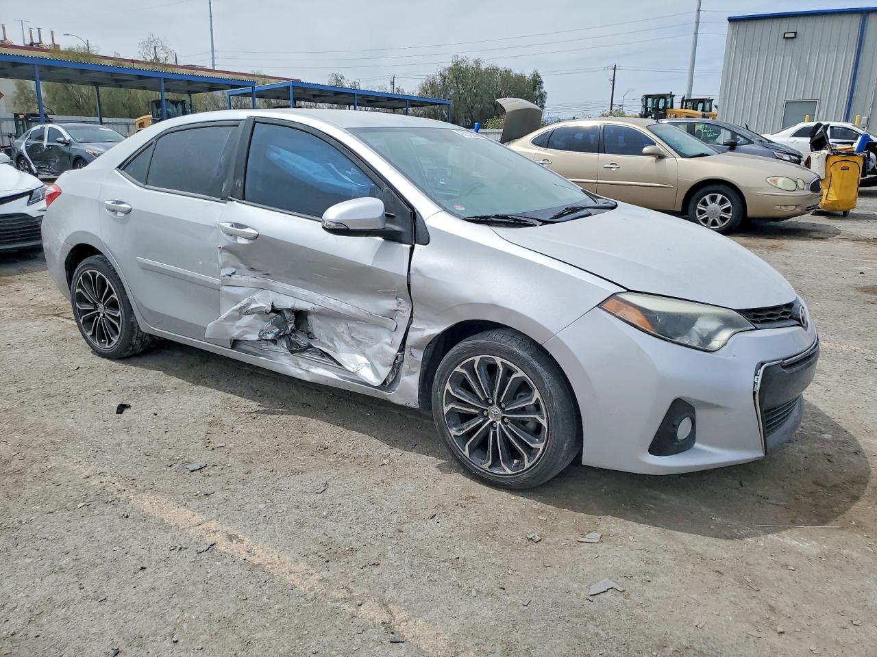 2015 TOYOTA COROLLA S PLUS photo 4