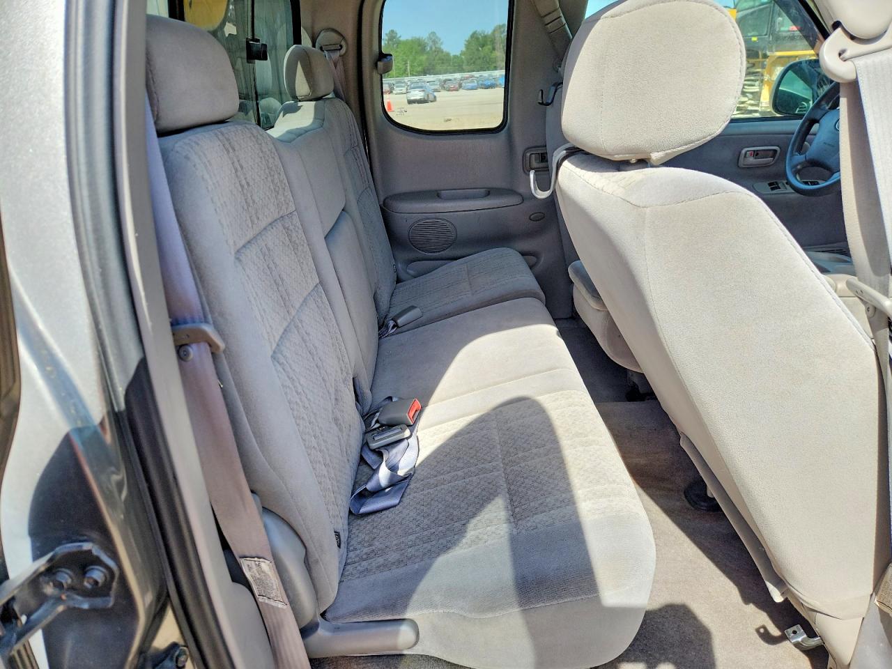 2004 TOYOTA TUNDRA ACCESS CAB SR5 photo 28