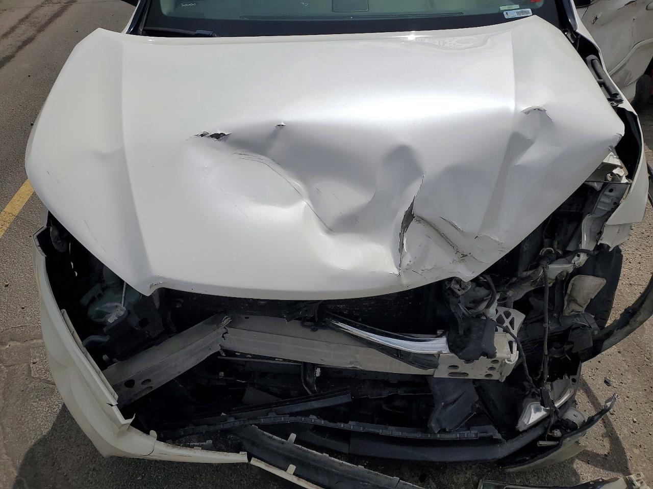 2016 TOYOTA HIGHLANDER LIMITED photo 12