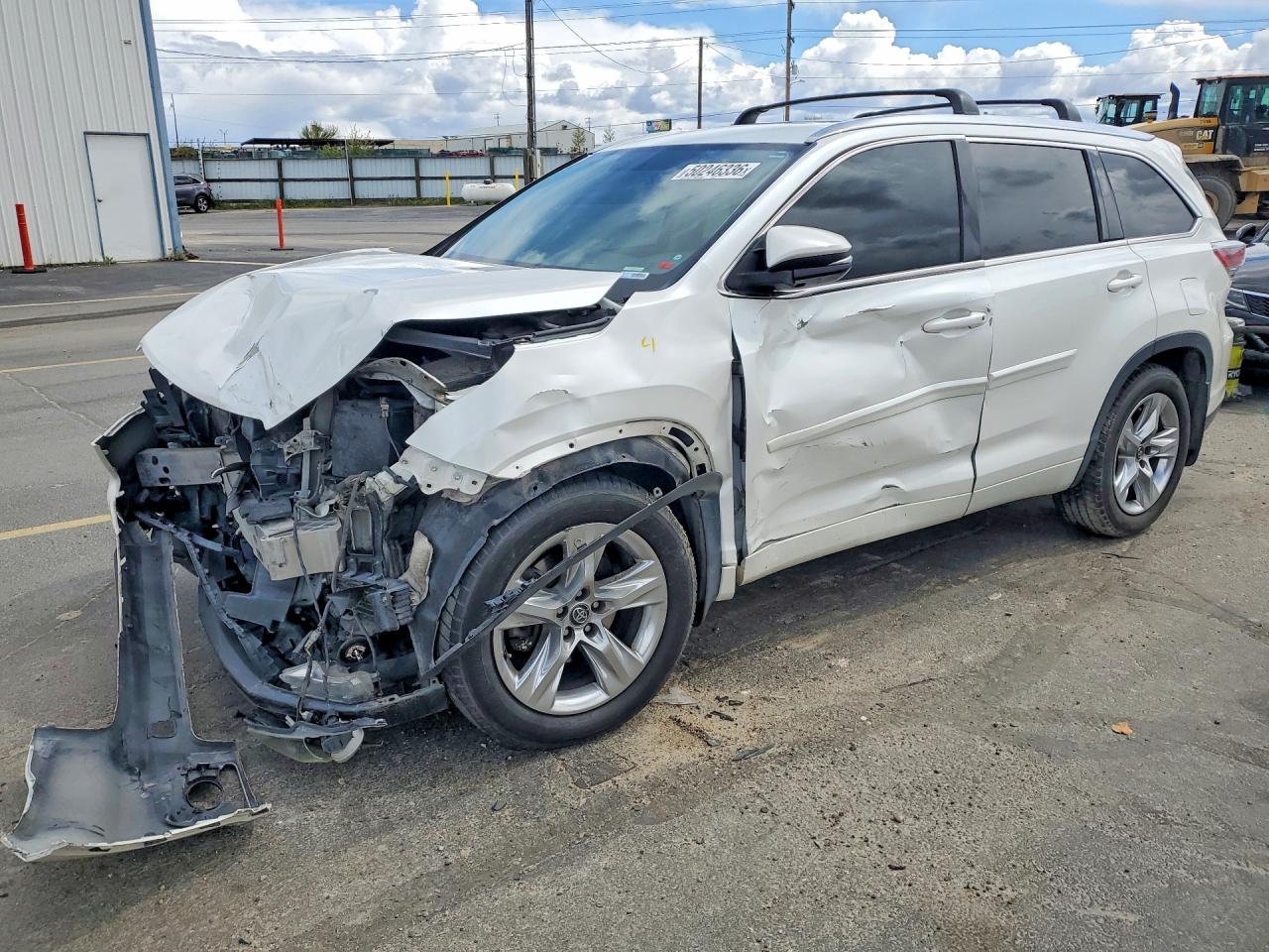 2016 TOYOTA HIGHLANDER