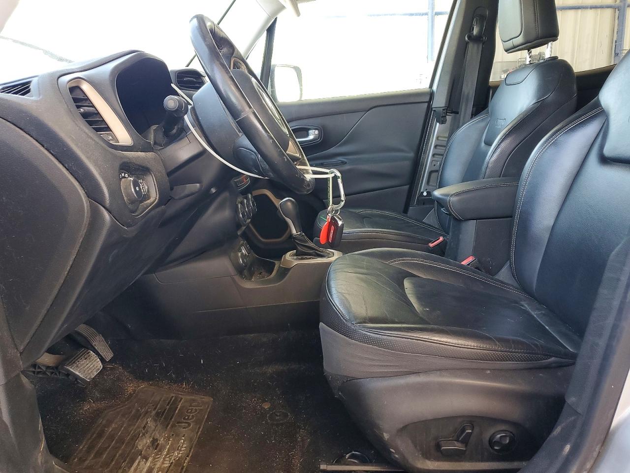 2015 JEEP RENEGADE LIMITED photo 19