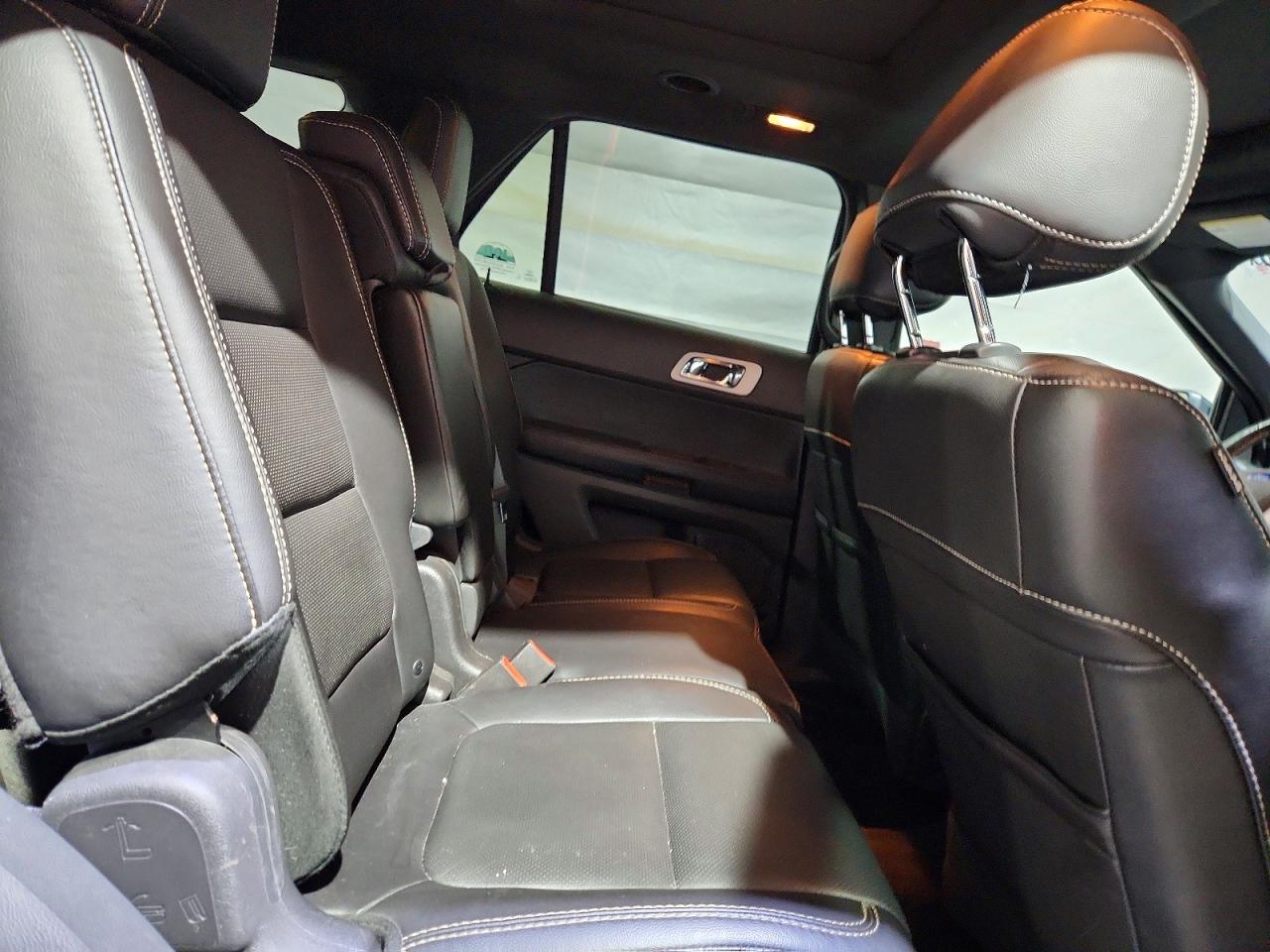 2015 FORD EXPLORER SPORT photo 31