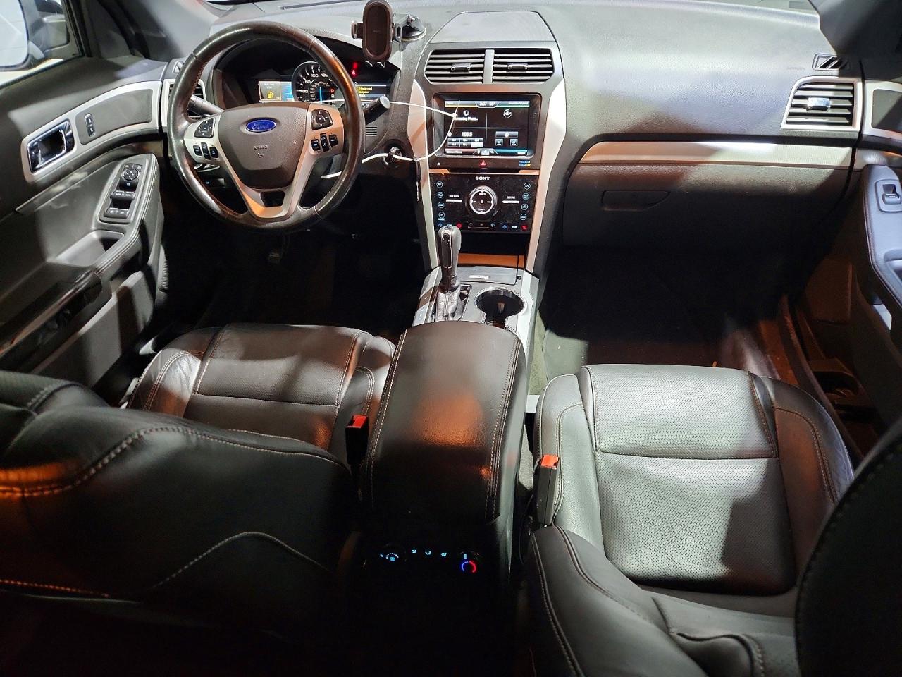 2015 FORD EXPLORER SPORT photo 22