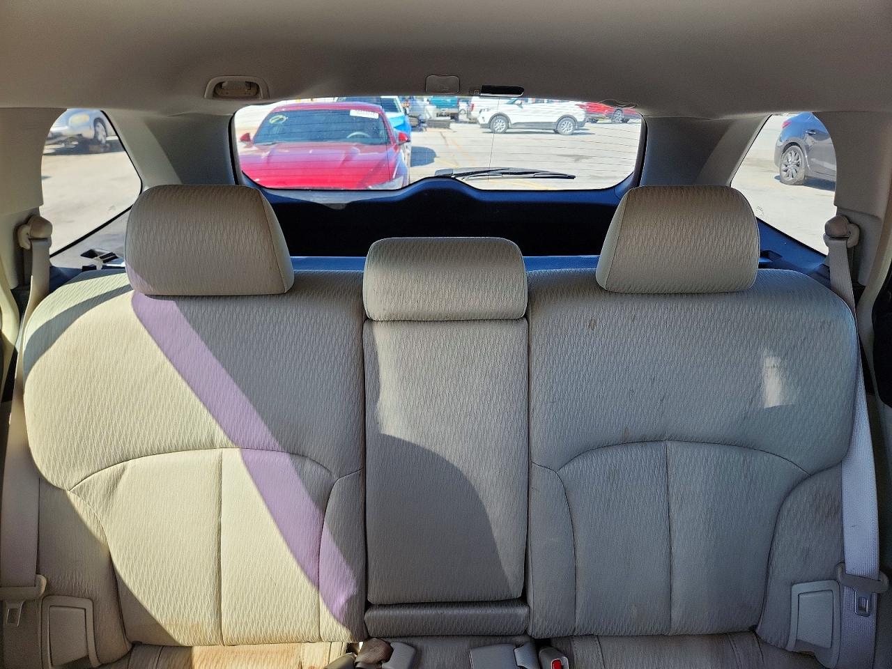 2011 SUBARU OUTBACK 2.5I PREMIUM photo 28