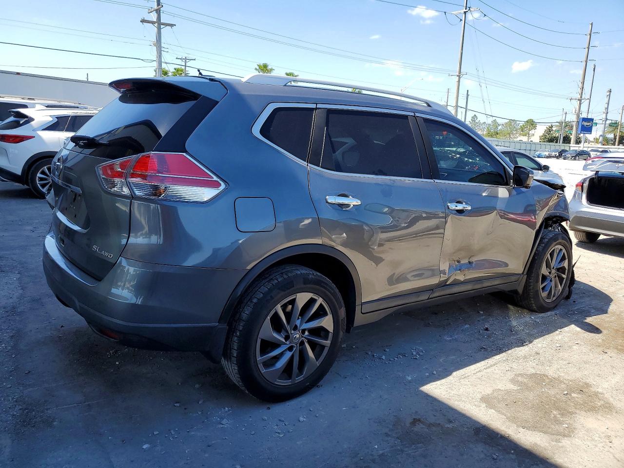 2016 NISSAN ROGUE SL photo 7