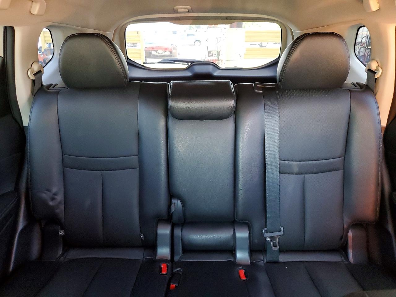 2016 NISSAN ROGUE SL photo 28