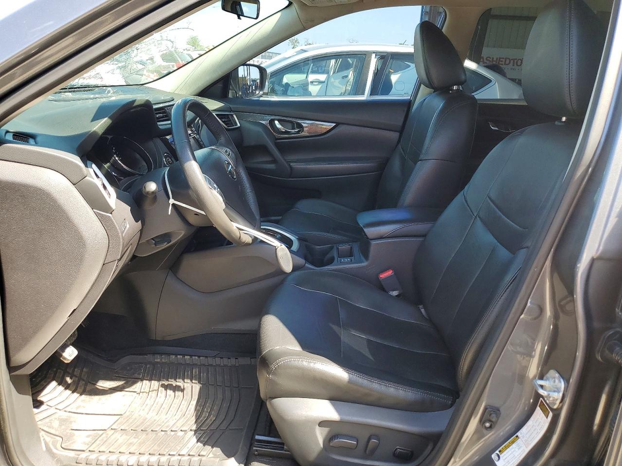 2016 NISSAN ROGUE SL photo 19