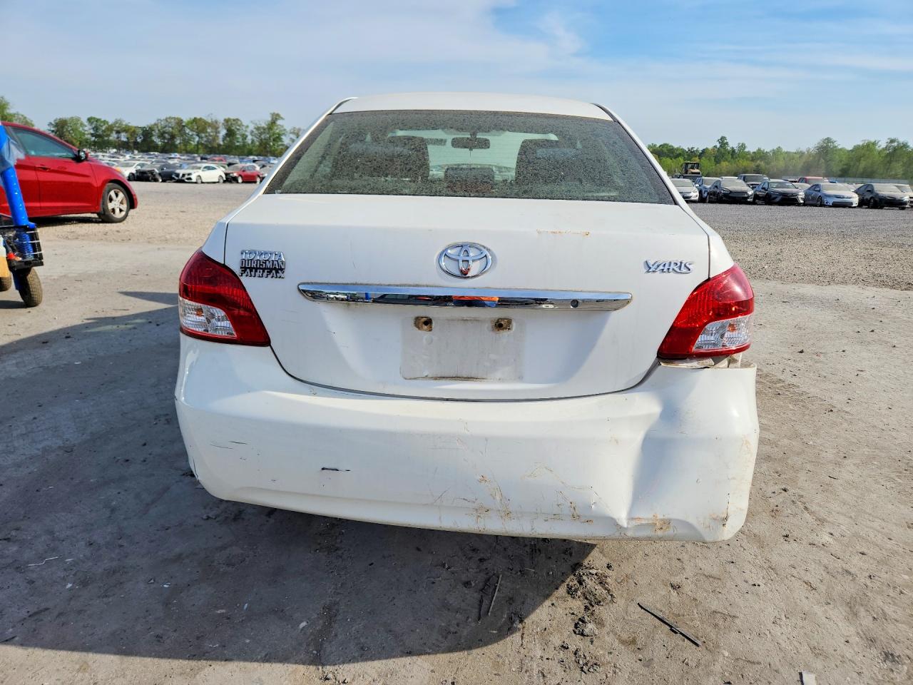 2009 TOYOTA YARIS BASE photo 11