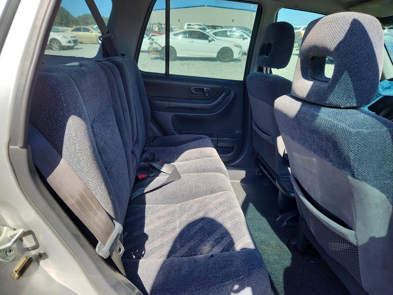 1999 HONDA CR-V LX photo 21