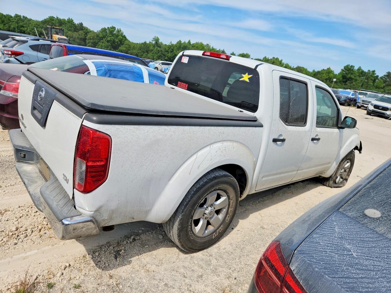 2011 NISSAN FRONTIER S photo 3
