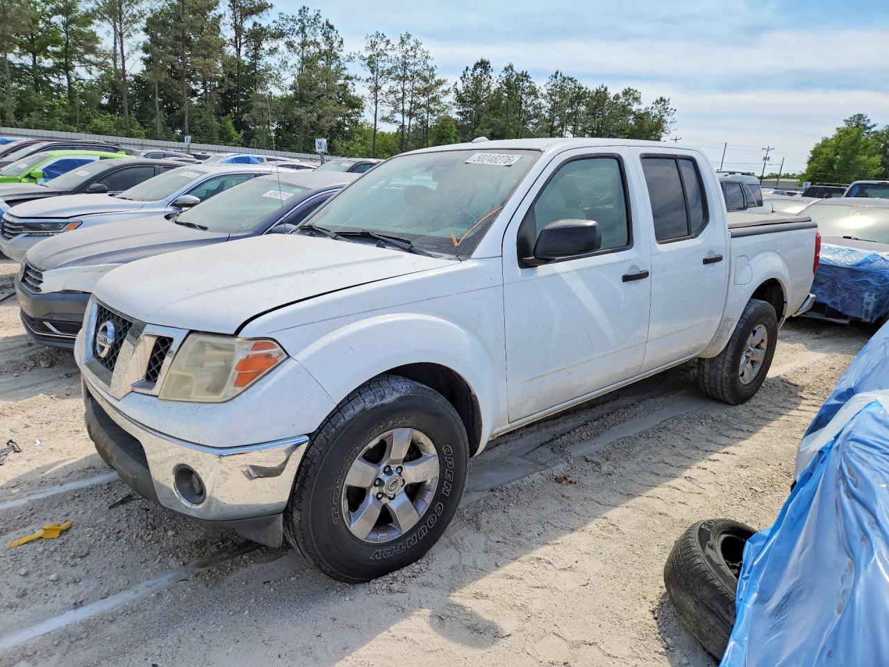 2011 NISSAN FRONTIER