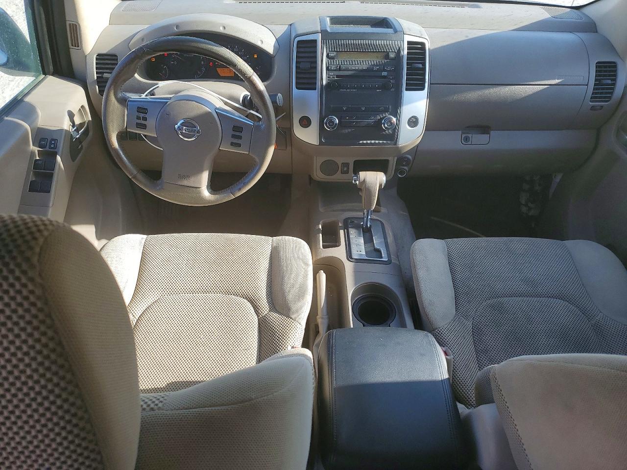 2011 NISSAN FRONTIER S photo 8