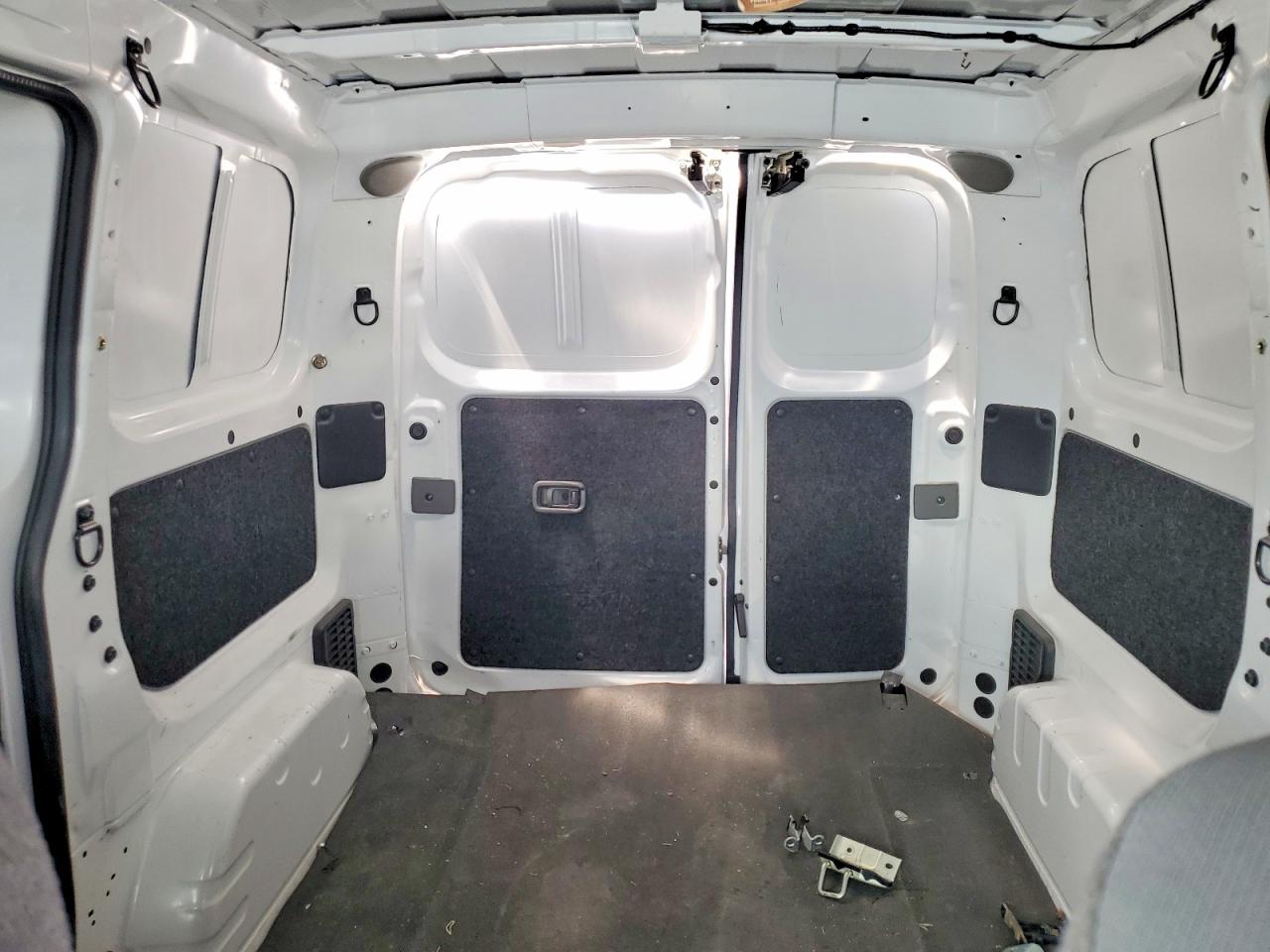 2021 NISSAN NV200 S photo 19